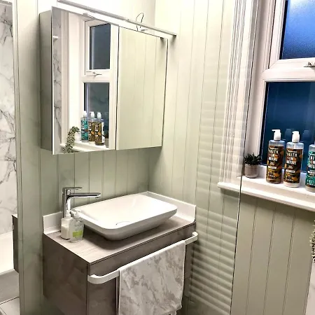 Apartment Seaside In Scarborough