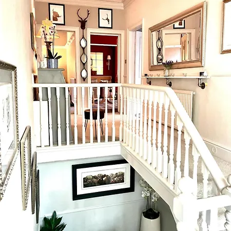 Apartment Seaside In Scarborough